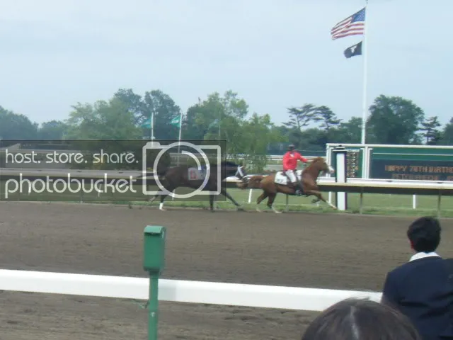 Jadal Loose On The Track