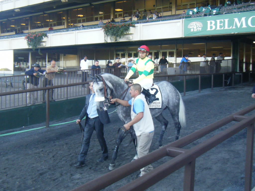 Never On Sunday (Fr)